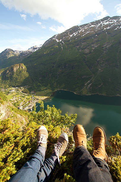 istock newlyweds honeymoon vacation 508010813