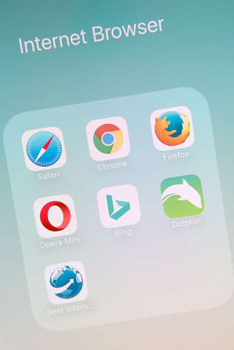 Ios Browser Apps Internet Browser Apps On Apple Iphone 6s Plus Screen Stock Photo ...