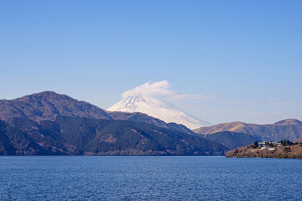 istock Mount Fuji, Lake Ashinoko, Hakone, Japan 508033796