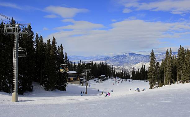 istock Winter day in Snowmass Mountain, Colorado 508037402