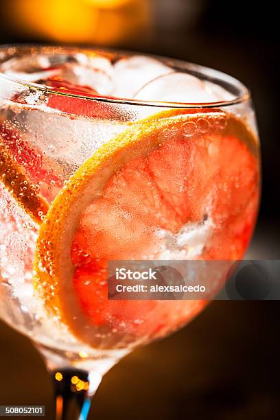Gin Tonic Stock Photo - Download Image Now - Alcohol - Drink, Bar - Drink Establishment, Bubble