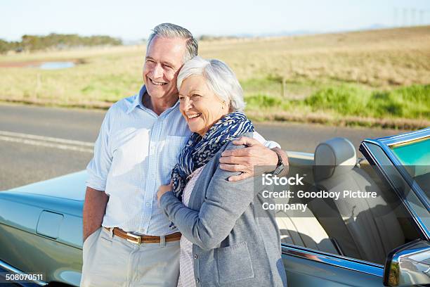 Nos Alegramos De Que Interrumpió Para Disfrutar De La Vista Foto de stock y más banco de imágenes de Adulto