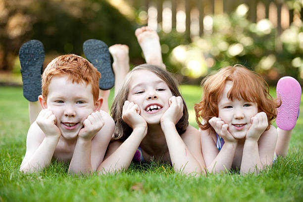 3 no mesmo nível - fotografia de stock