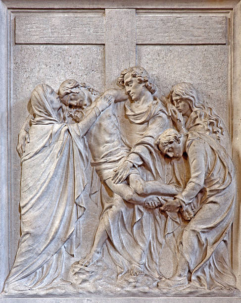 istock Brussels - Stone relief Depostition of the cross 508093191