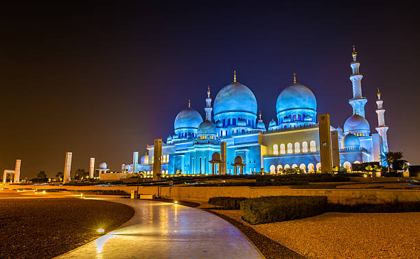 Sheikh Zayed Grand Mosque in Abu Dhabi, UAE Sheikh Zayed Grand Mosque in Abu Dhabi, UAE grand mosque stock pictures, royalty-free photos & images