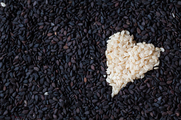 istock Heart of Sesame 508099325