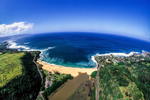 USA Hawaii, Oahu, North Shore, Waimea Bay, helicopter view.