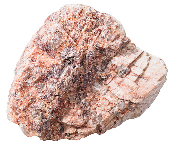 ciottolo di rosa granitico gneiss roccia isolato - gneiss foto e immagini stock