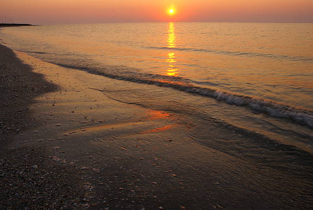 istock Sunrise over the sea 508144667