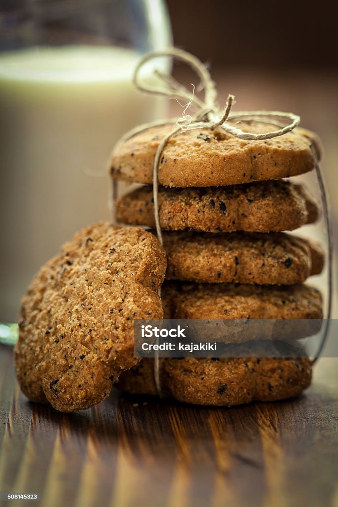 Galleta con pedacitos de Chocolate - Foto de stock de Al horno libre de derechos