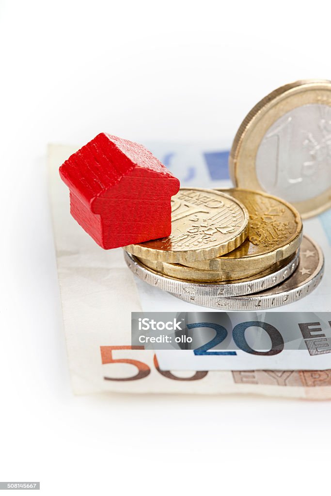 Holz Spielzeug Haus und Europäische Währung - Lizenzfrei EU-Währung Stock-Foto