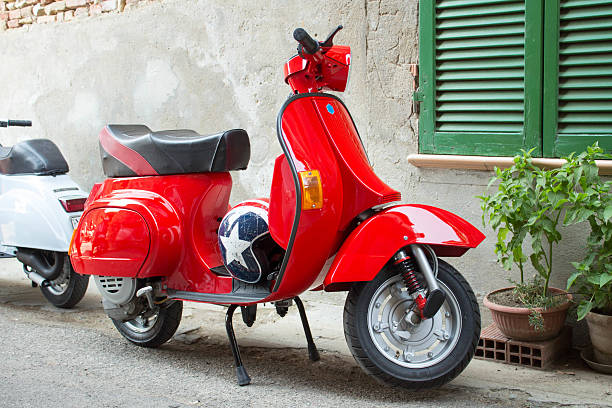 istock Italian vintage red scooter 508161220