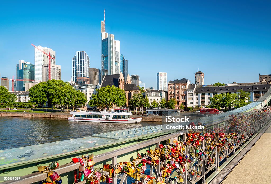 Liebe Vorhängeschlösser in Frankfurt am Main, Deutschland - Lizenzfrei Baustelle Stock-Foto