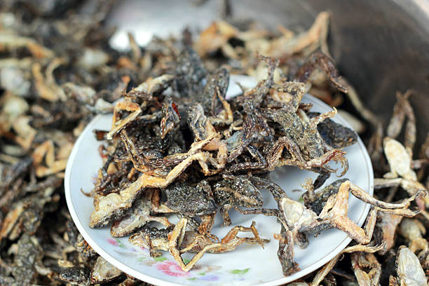 istock Fried frog in the market 508214523
