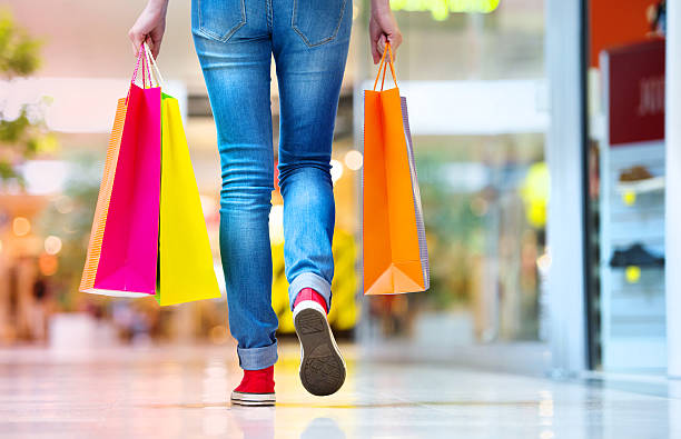 istock Girl with shopping bags 508216231