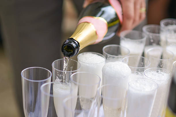 istock Champagne in glasses 508230837