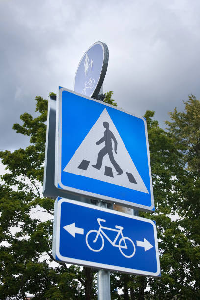 istock pedestrian crossing sign 508232747