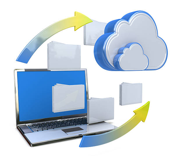 transferir informações ou dados para uma nuvem servidor de rede - document exchanging sharing file imagens e fotografias de stock