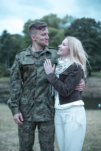 istock Soldier in love 508259046
