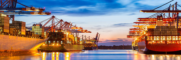 contenitore terminal - blue bulk business cargo container foto e immagini stock