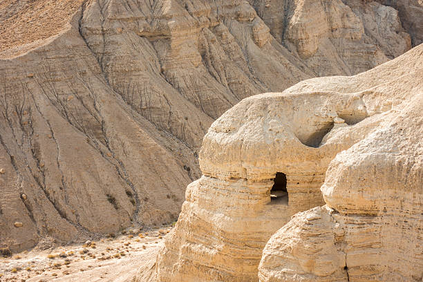 istock Cave in Qumran, where the dead sea scrolls were found 508286136