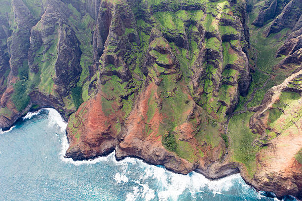 istock Na Pali coast - Kauai, Hawaii 508338668