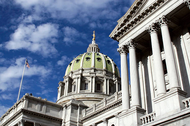 Pennsylvania Capitol Building in Harrisburg Pennsylvania Capitol Building in Harrisburg with blue sky background harrisburg pennsylvania stock pictures, royalty-free photos & images