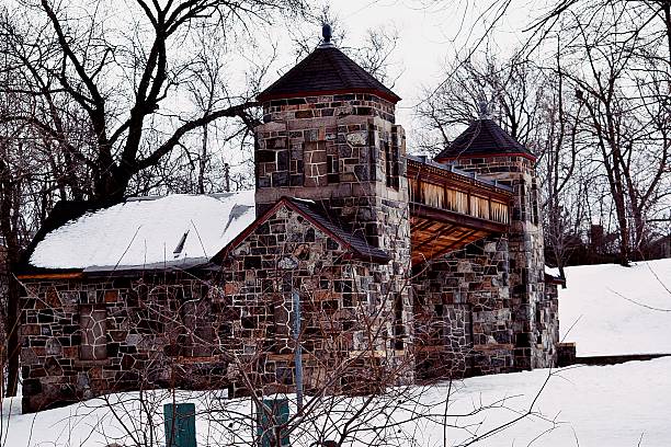 istock Stone Building in the Park 508343534