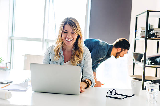 istock Catching up on social media 508344060