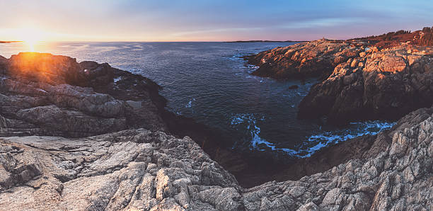 vue panoramique au lever du soleil - atlantic coast flash photos et images de collection