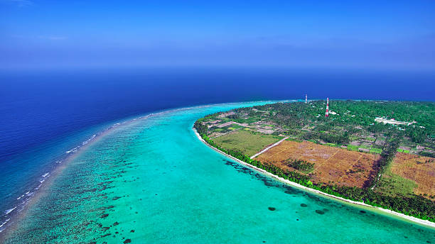 istock Beautiful tropical island from above. Maldives 508376084