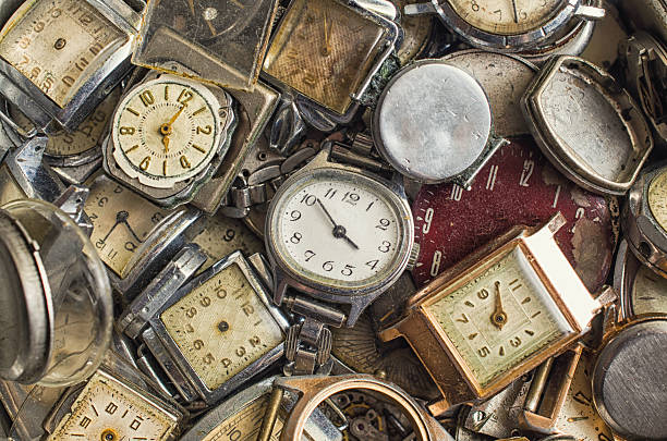 istock texture of the old clock,a lot of old clock 508407316