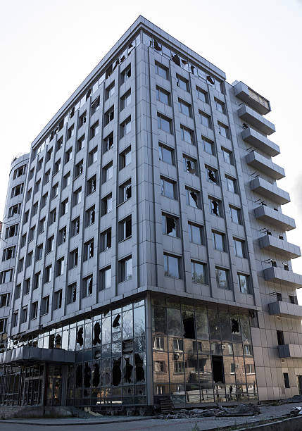 istock Destroyed by the war business center in Donetsk 508411054
