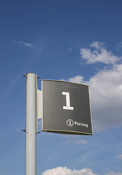 istock Traffic sign for parking 508412780