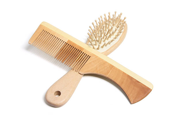 istock Comb and Hairbrush 508444339