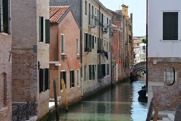 city - venice italy italy gondola canal stock-fotos und bilder