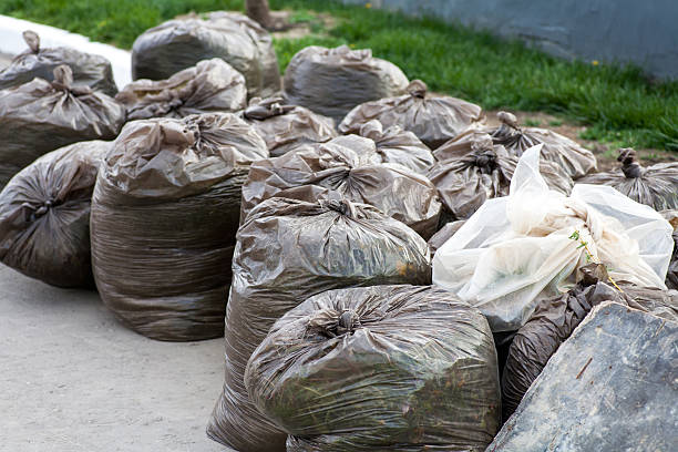 istock Trash packs outdoors 508466439