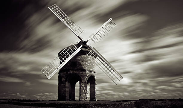 Chesterton Windmill, Warwickshire Long Exposure Photograph of Chesterton Windmill in Warwickshire, England chesterton photos stock pictures, royalty-free photos & images