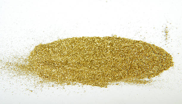 istock Sparkling Gold Color Powder 508539726