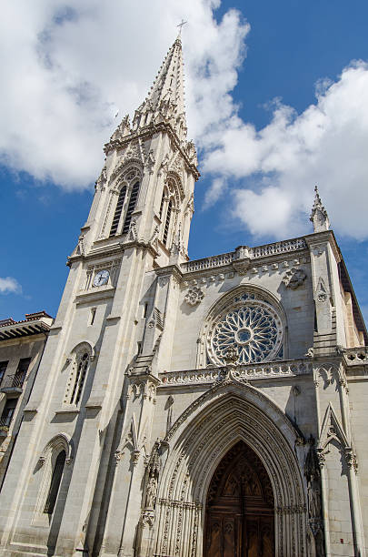 istock Cathedral Of Bilbao 508540346