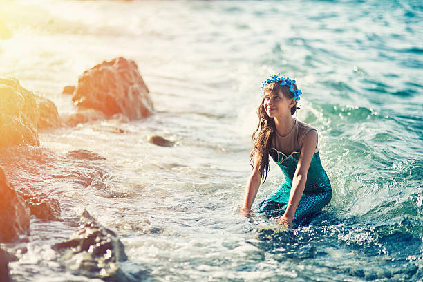 Disfraz De Sirena Para Niñas - Banco de fotos e imágenes de stock - iStock Disfraz De Sirena Para Niñas - Banco de fotos e imágenes de stock - iStock