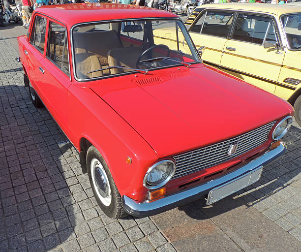 istock Retrocar 4-door saloon 508586158