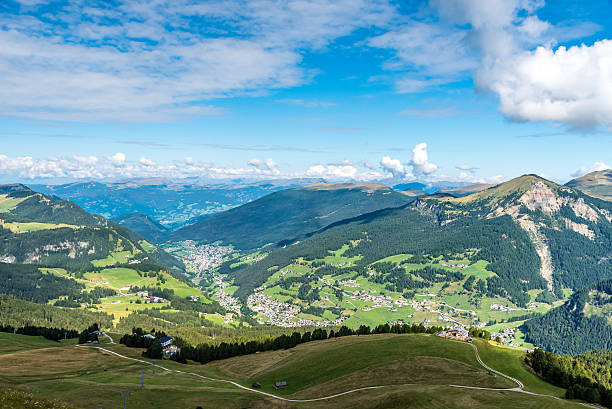 istock Dolomites Italy - Mountains in Italy 508589222