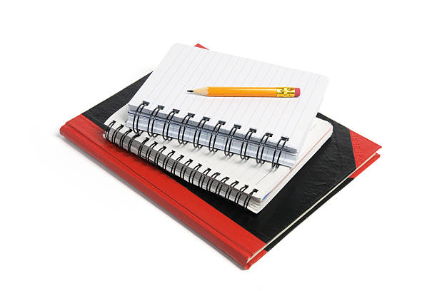 bleistift und hinweis bücher - workbook note pad cut out pencil stock-fotos und bilder