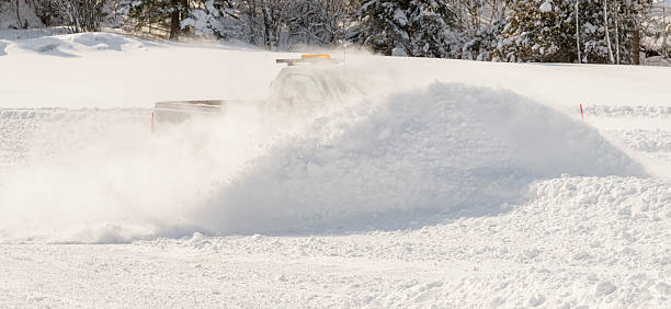 istock Truck Plowing A Parking Lot 508622342