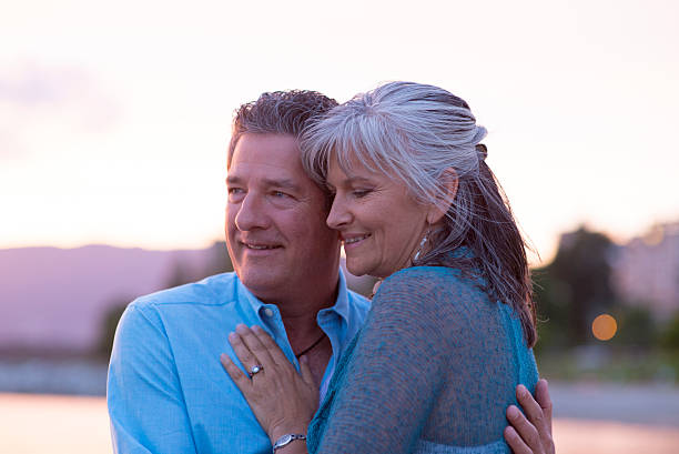 istock Mature Couple at Sunset 508627009