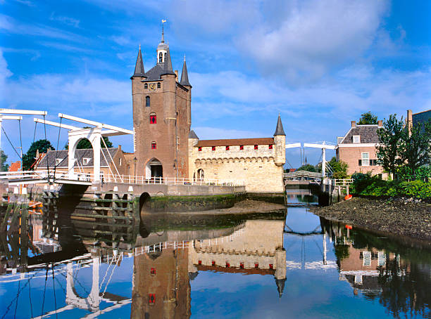 zierikzee - vertical lift bridge zdjęcia i obrazy z banku zdjęć