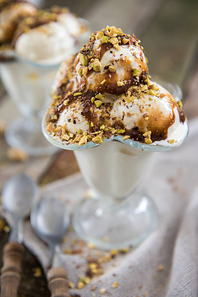istock Pistachio ice cream with caramel 508666192