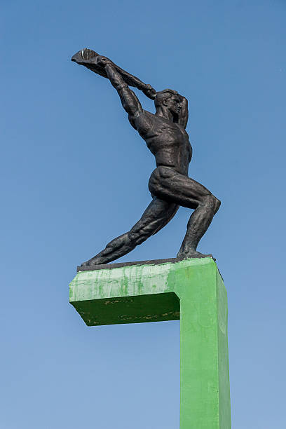 istock Bronze sculpture of athlete 508667639