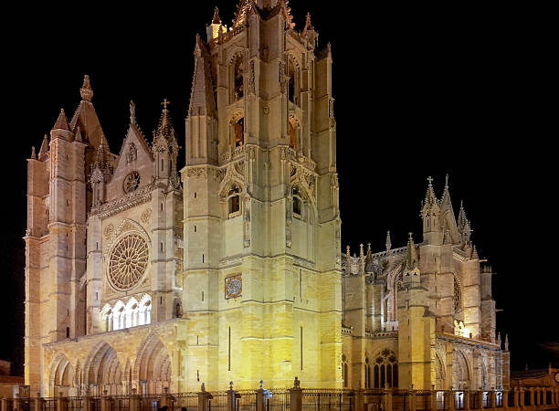 istock famous Cathedral of Leon in Leon, Spain 508667729